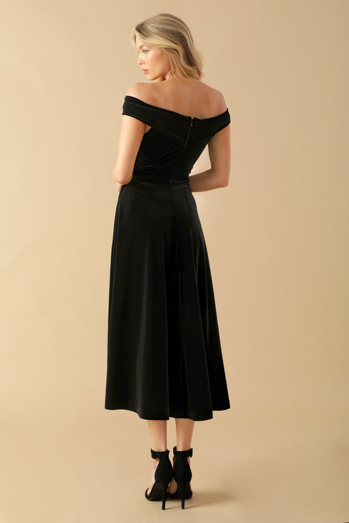 be-there-for-you-velvet-midi-dress Flying Tomato-Sophia's Style-2